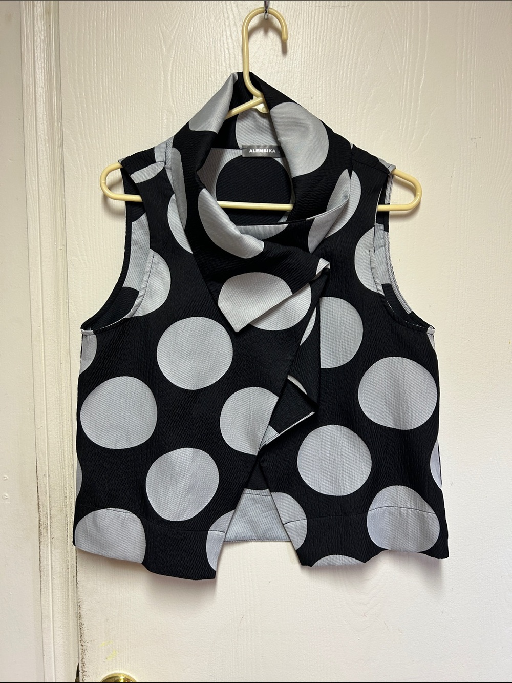 Black & Light Gray Polka Dot Sleeveless Scarf-Trim Vest